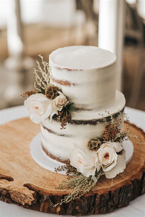 naked cake taufe|Beautiful Naked Wedding Cake Ideas